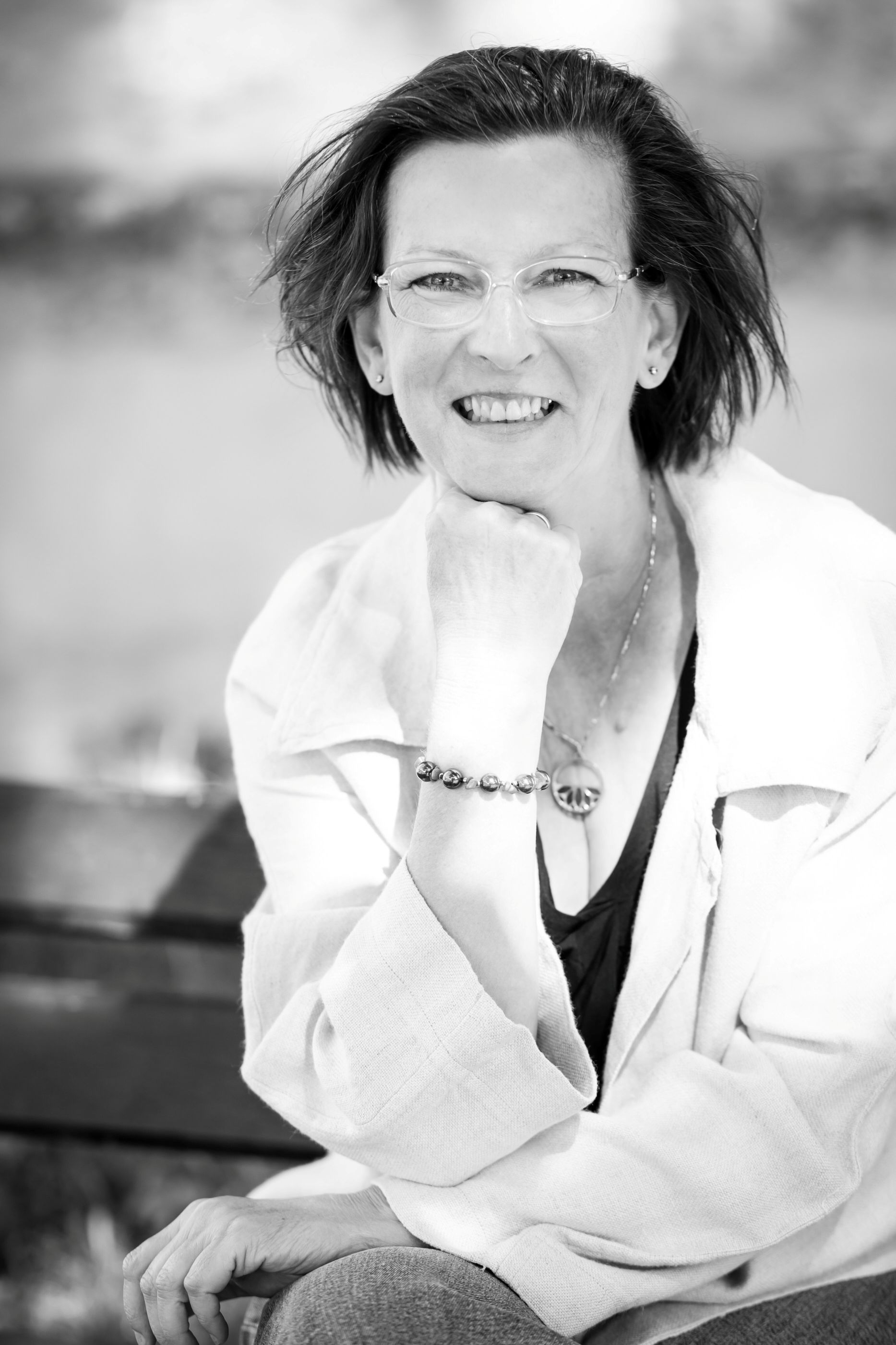 Portrait de Virginie Porez en noir et blanc